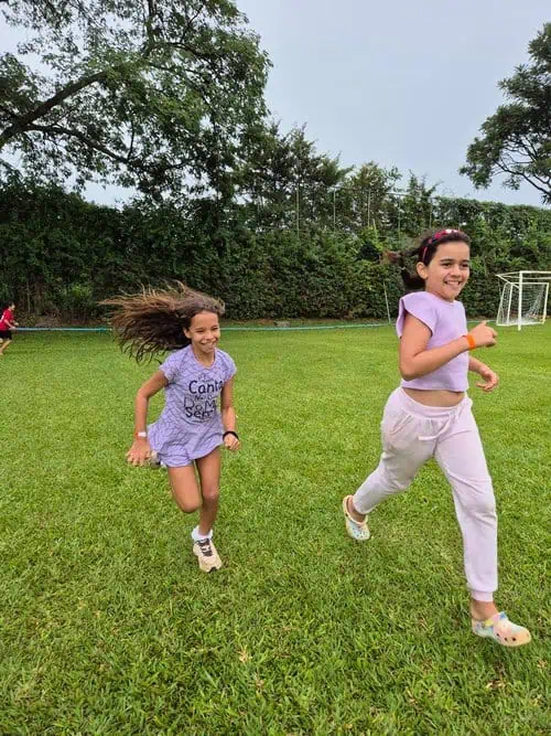 Joyful Summer Camp: uma colônia de férias bilíngue