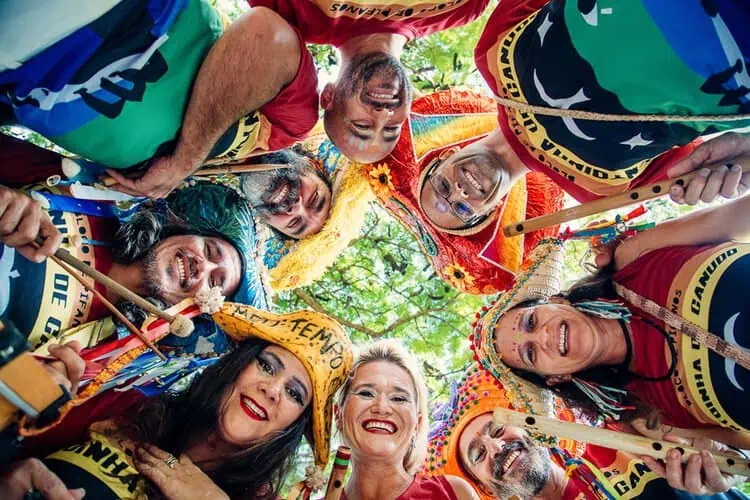 Ventoinha de Canudo faz seu 23º Carnaval brincando pelas ruas da cidade