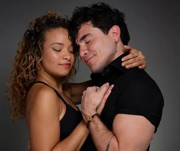 D’Stak celebra as mulheres e seus 46 anos com palestra-show