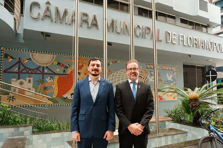 CRA-SC propõe critérios técnicos para o cargo de Secretário(a) Municipal