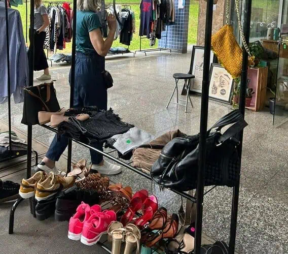 Bazar solidário a ser realizado no dia 11/04 convida público a ajudar 