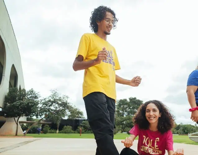 Arte, jogo, dança e afeto: o Rolê Cultural do CCBB Brasília