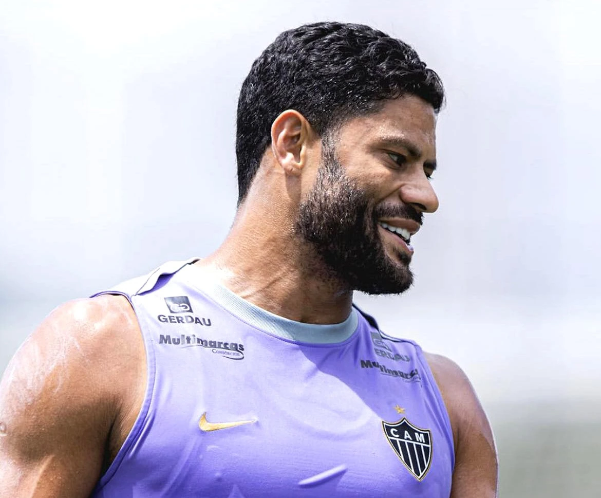 Atlético-MG oferece Hulk ao Palmeiras, mas exige troca por Luighi e Jefté