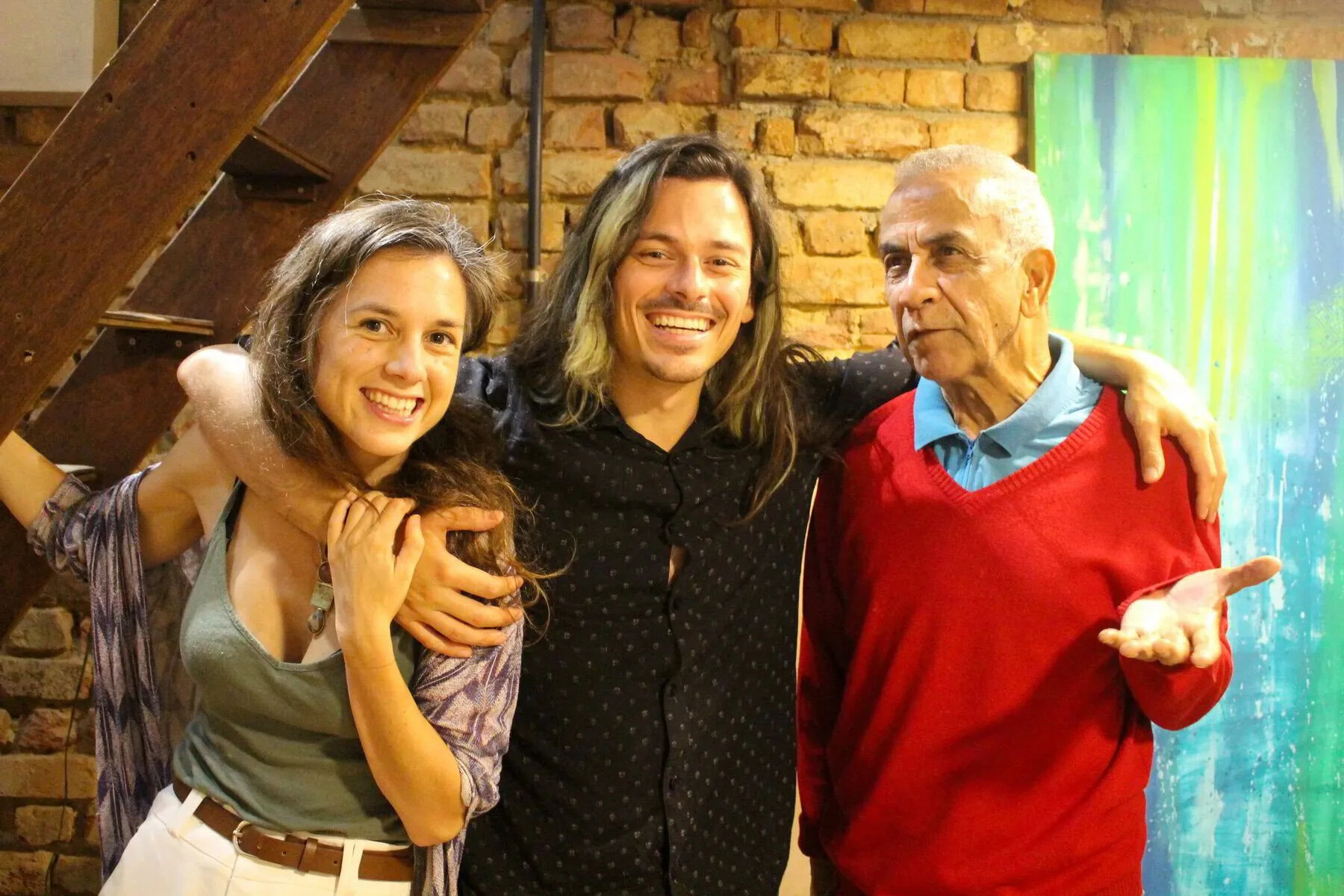 Zé Carlos Medeiros recebe nomes de peso da MPB e família em single