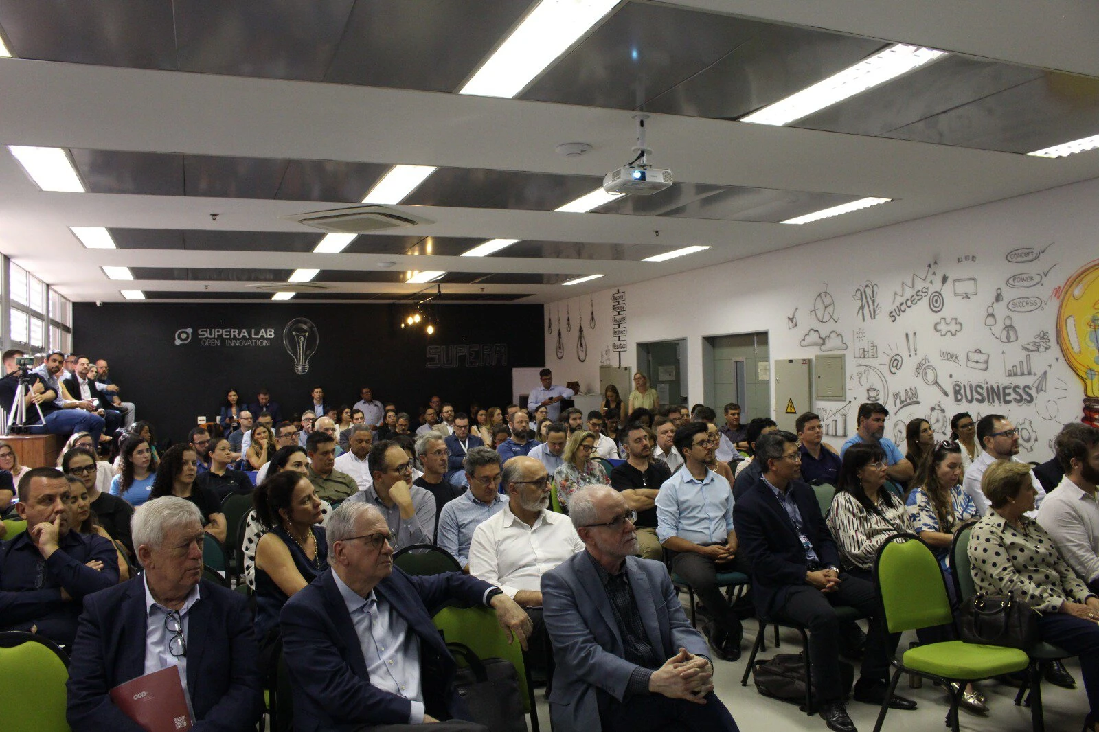 FAPESP traz a Ribeirão debate sobre inovação e soluções para desafios 