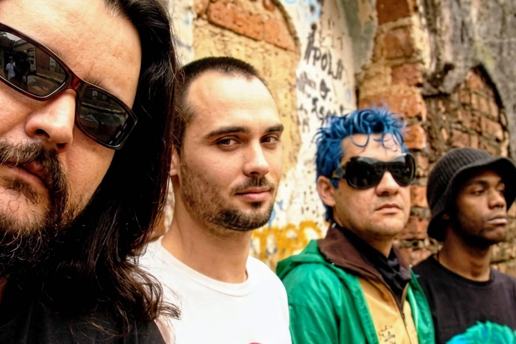 Lendária banda carioca Sex Noise relança álbum clássico de 2004 pela Caravela Records