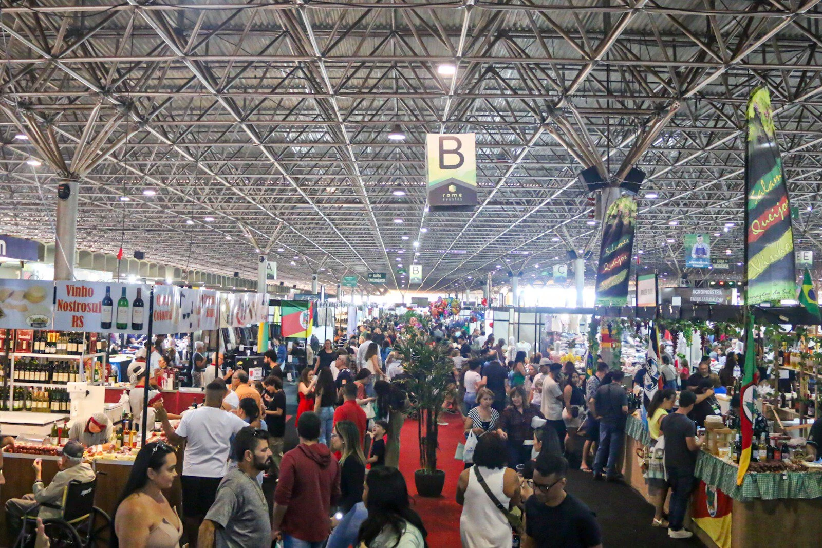 33ª Expotchê destaca sabores do Sul em "viagem" gastronômica