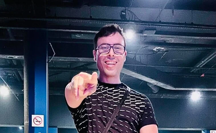 Jornalista Anderson Lopes prestigia lançamento histórico do show “Fragmentos: A Experiência” de Ludmilla