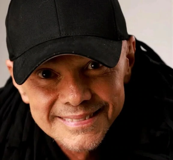 Morre o cantor Netinho, a voz do hino “Milla”, aos 60 anos em Salvador